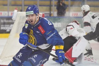 Filip Zadina inscrit le 3-0 KEYSTONE/GIAN EHRENZELLER